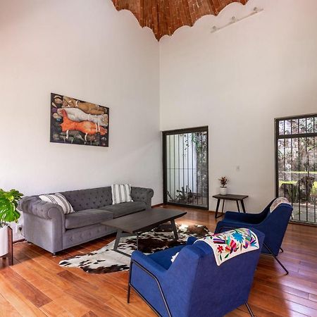 Casa Blanca In Coyoacan เม็กซิโกซิตี้ ภายนอก รูปภาพ