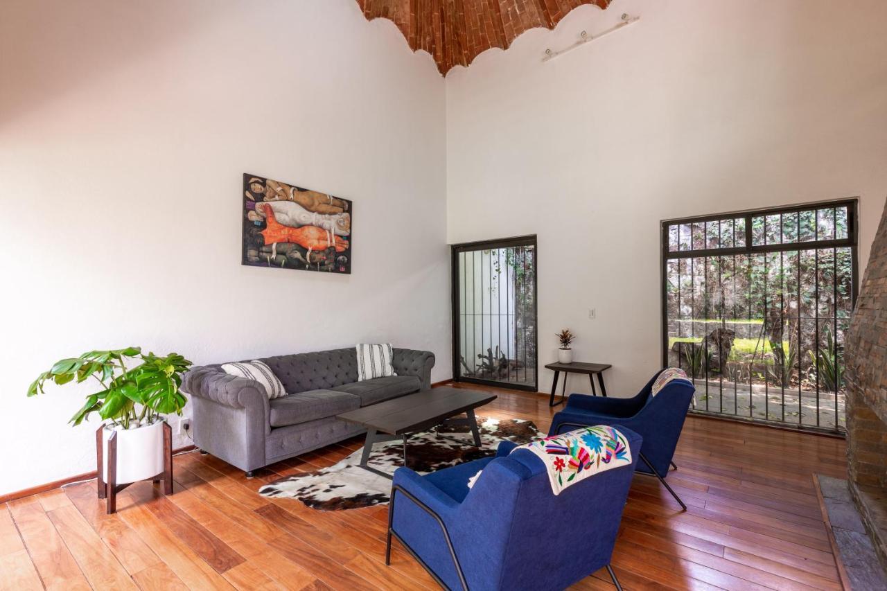 Casa Blanca In Coyoacan เม็กซิโกซิตี้ ภายนอก รูปภาพ